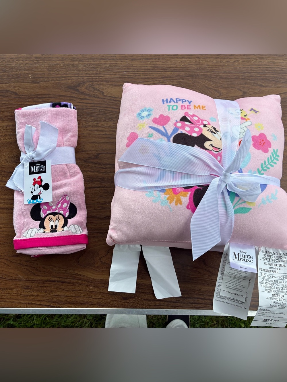 New Disney Pink Minnie Mouse Pillow and Hand Towel Gift Set